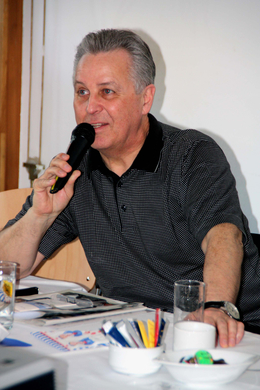 Erz__hlcafe Hugo_jpg-1269703196