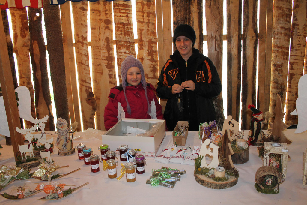 Adventmarkt des Sportvereins 010.JPG