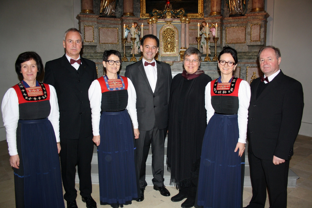 Adventkonzert M__nnergesangverein 2013 _8_.jpg
