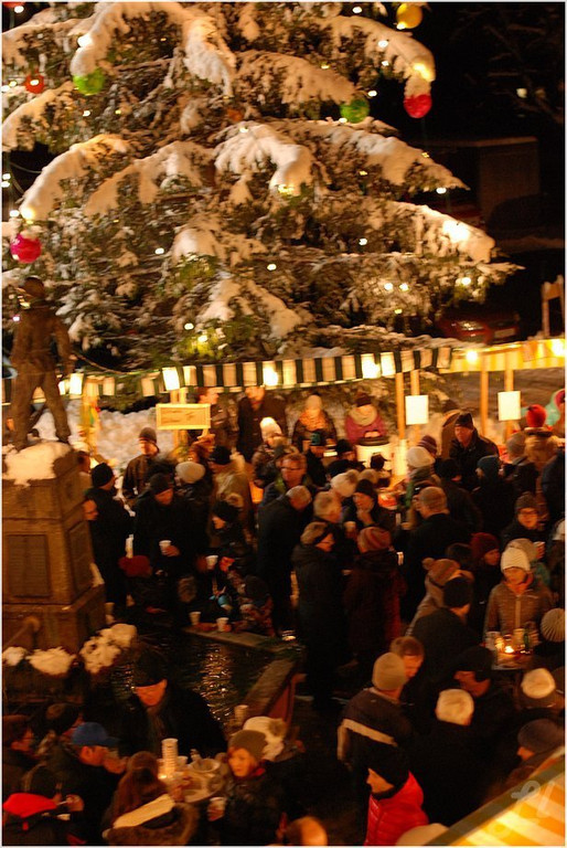 20131130_111_christbaumfeier9_light.JPG