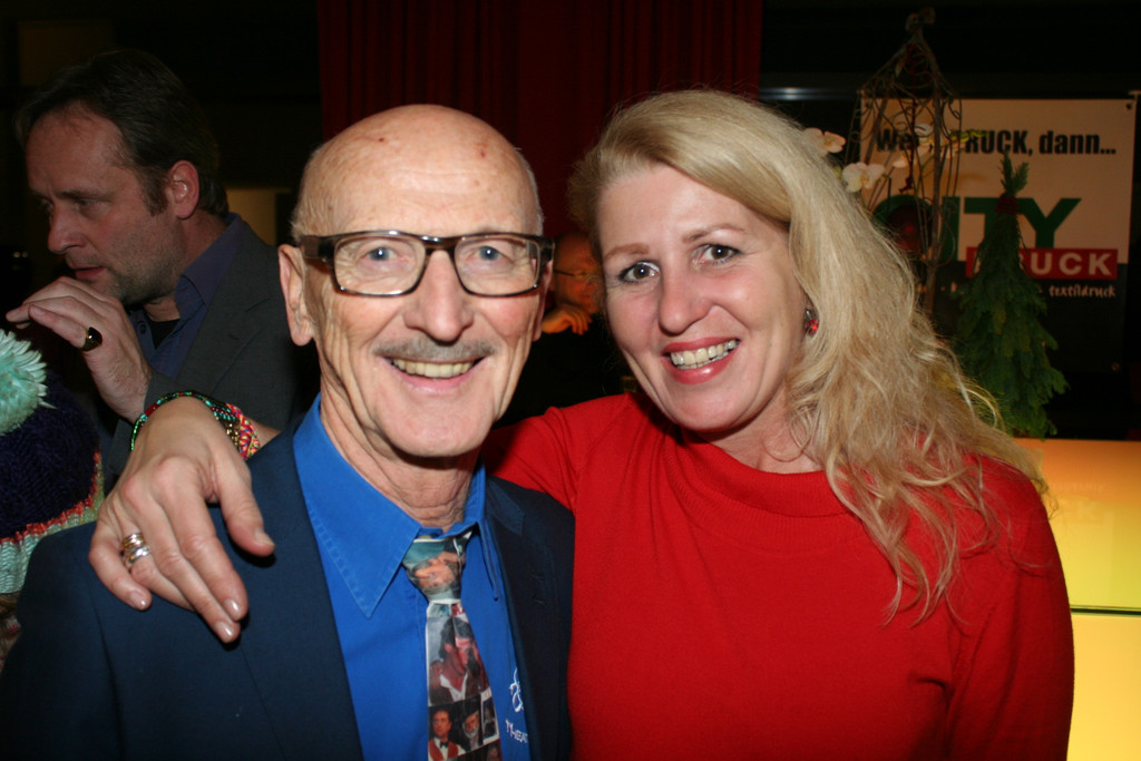 Direttore Werner Ritschel mit seiner ehemaligen Theaterkollegin Syliva Mittelberger.JPG