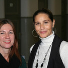 Lehrerinnen Nathalie Simon und Angelika Renn freuten sich __ber viele positive Gespr__che.JPG