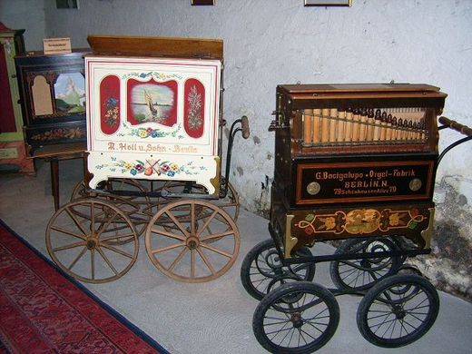 k-JD500328_JPG-1269786649