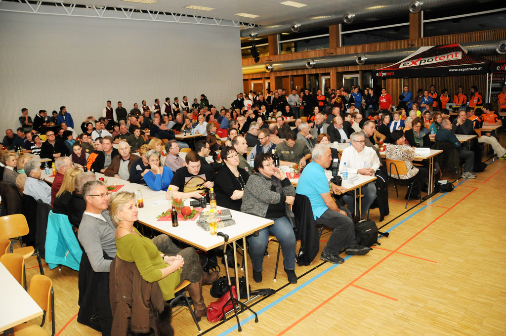 WM-Ehrung 04-12-2013 15.jpg