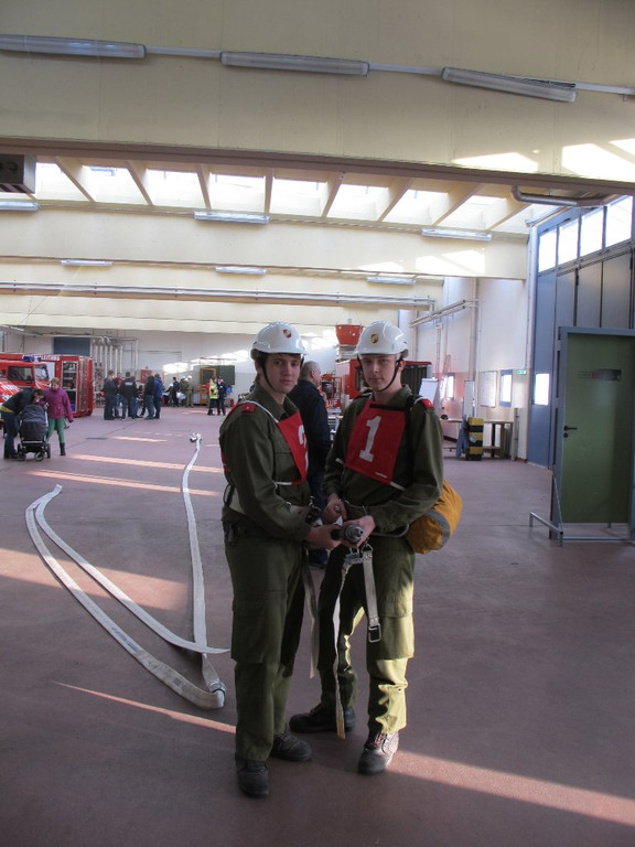 roethis20131203027214.jpg