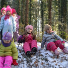 30 Die Kinder hatten Spa__ beim Schneerutschen.JPG
