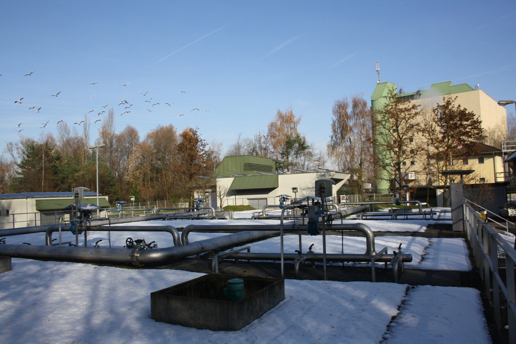 ARA Fotovoltaikanlage Neu 2013 _6_.jpg