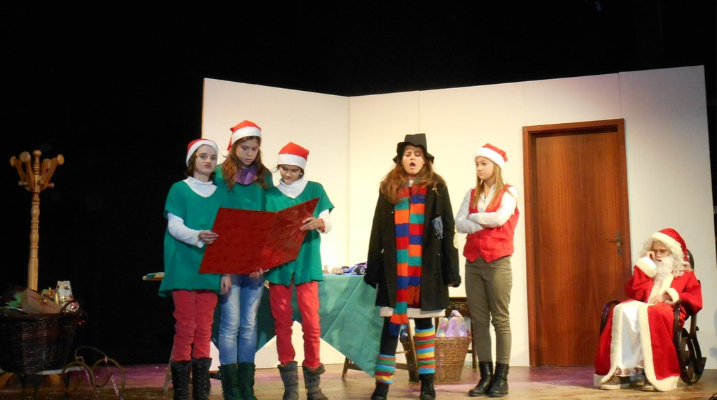 KOE_Kindertheater Goefis 7.jpg