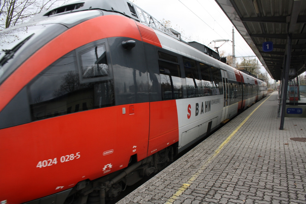 Fahrplan Symbolfotos 2013 _4_.jpg