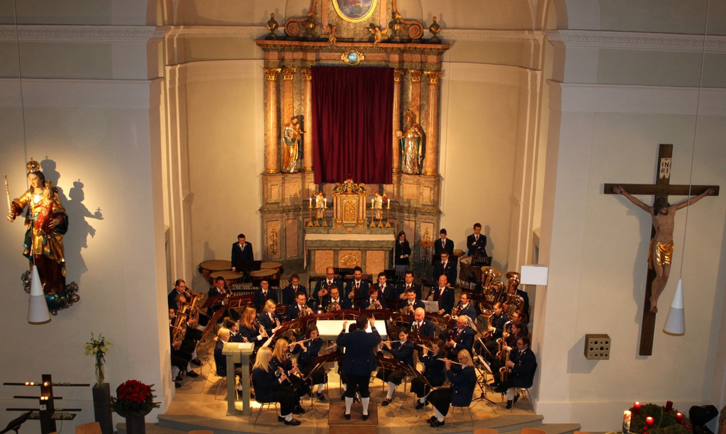 Musikverein Kirchenkonzert Symbolfotos Termin 2013 _6_.jpg