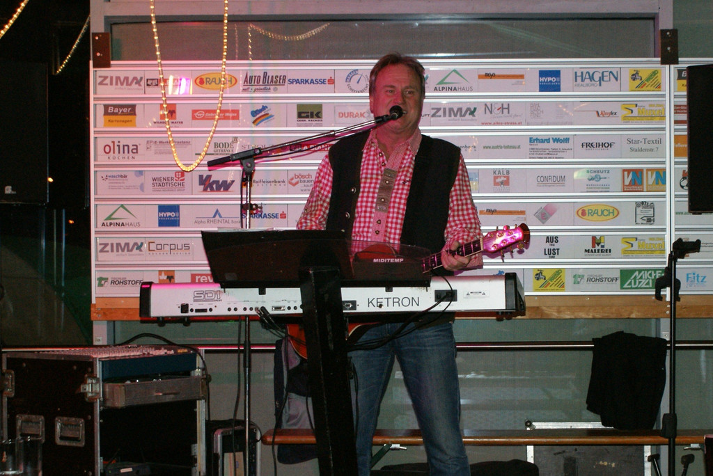 166.JPG