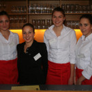 7_Sarina_ Julia_ Corinna und Julia zeigten sich im Serive von ihrer besten Seite.JPG