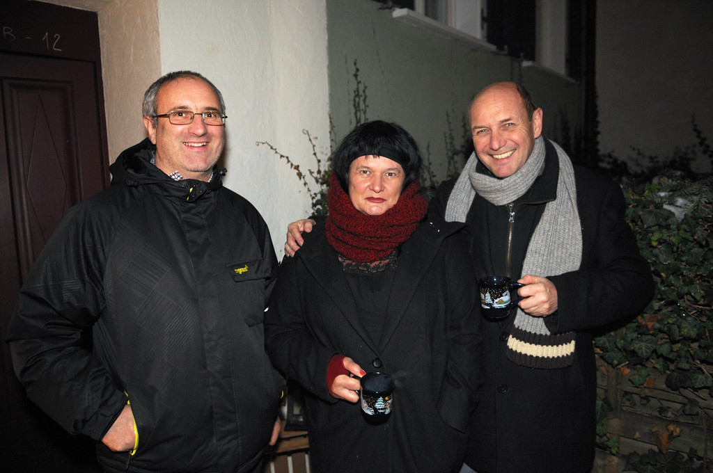 Reinhold Schneewei___Helmut Johler mit Gattin.JPG