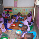 Mittagessen-St_ Mary__s Genesis Academy - 23_10_2012 _3_.JPG