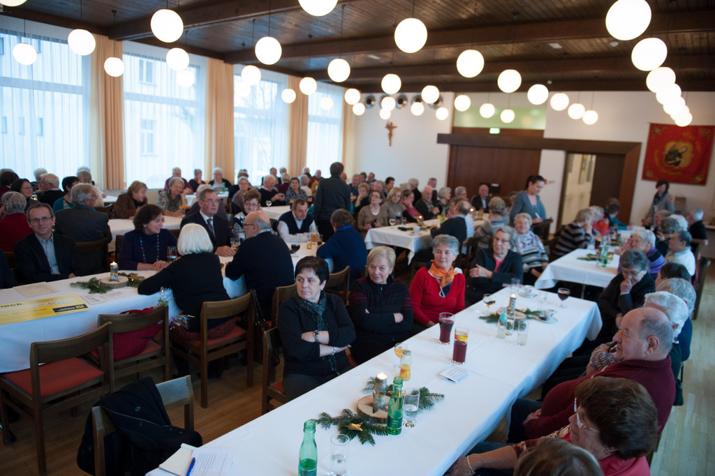 Weihnachtsfeier Seniorenbund 03 __ BEATE RHOMBERG.jpg