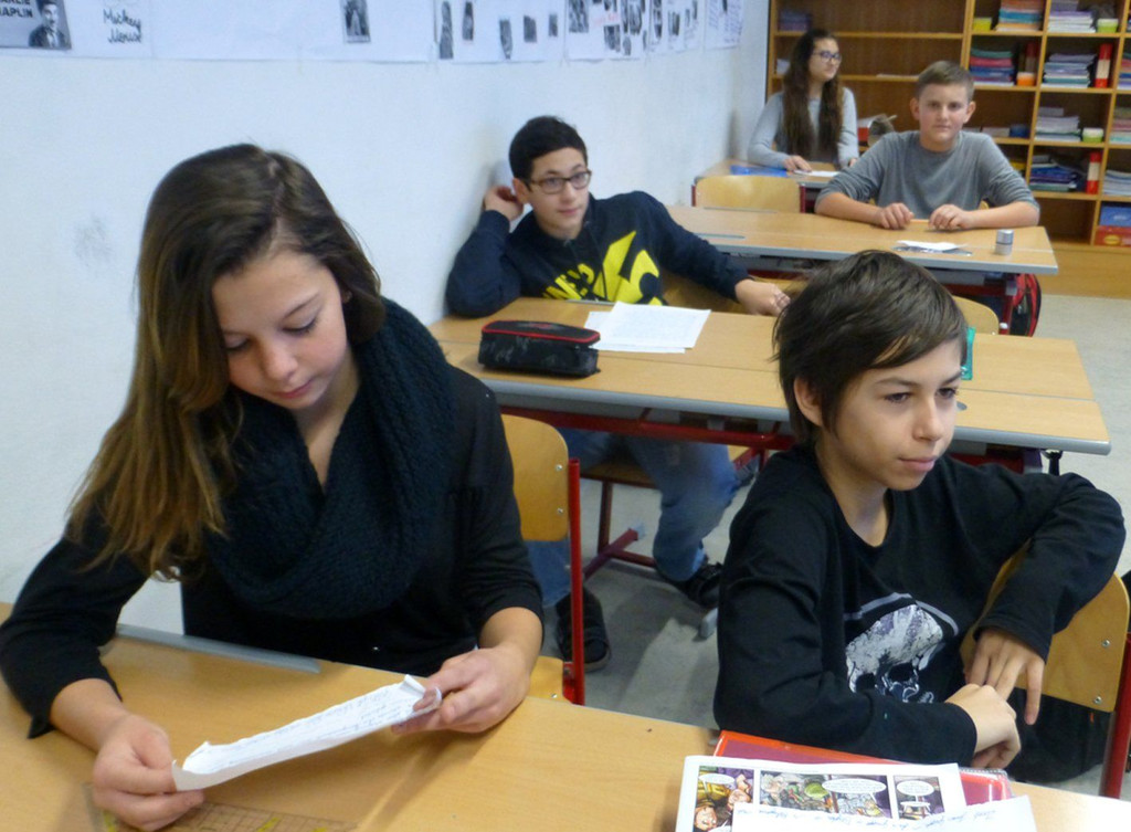 Schule27Klasse.jpg