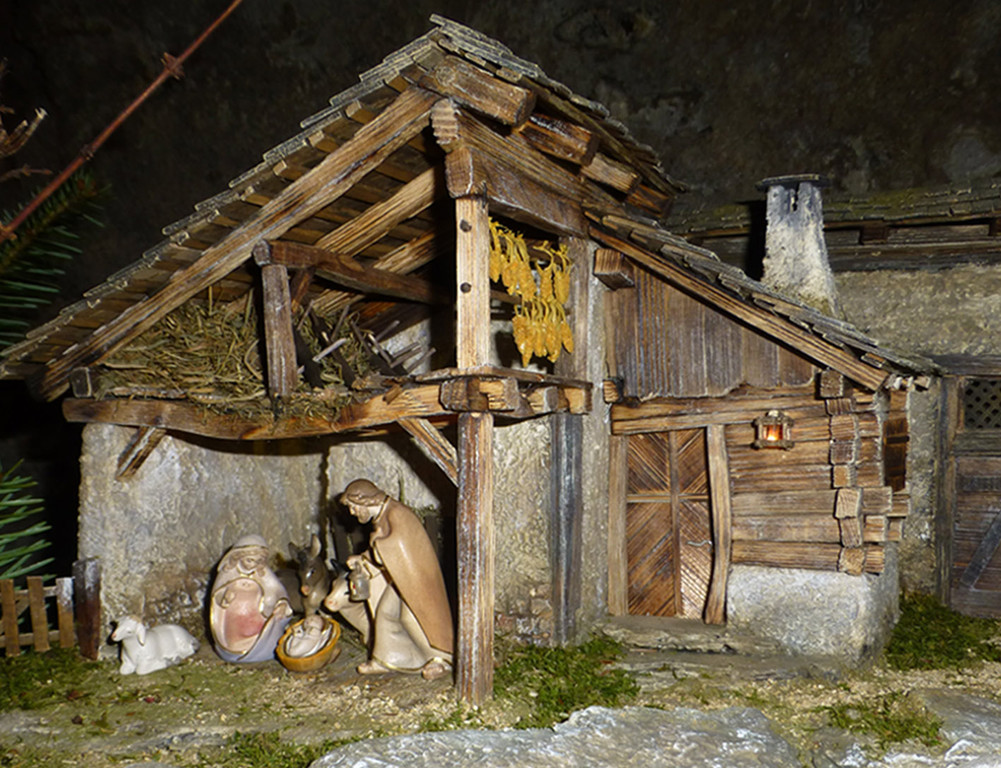 Krippen12 _.jpg