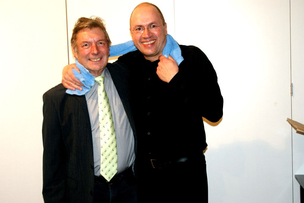 70 Dr_ Gebhard Mathis und Bernie Weber sind sich einig.JPG