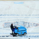 2014-01-01T205440Z_1926674606_NOCID_RTRMADP_3_NHL-WINTER-CLASSIC-TORONTO-MAPLE-LEAFS-AT-DETROIT-RED-WINGS.JPG