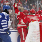 2014-01-01T202520Z_837991546_NOCID_RTRMADP_3_NHL-WINTER-CLASSIC-TORONTO-MAPLE-LEAFS-AT-DETROIT-RED-WINGS.JPG
