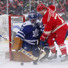 2014-01-01T200320Z_807507059_NOCID_RTRMADP_3_NHL-WINTER-CLASSIC-TORONTO-MAPLE-LEAFS-AT-DETROIT-RED-WINGS.JPG