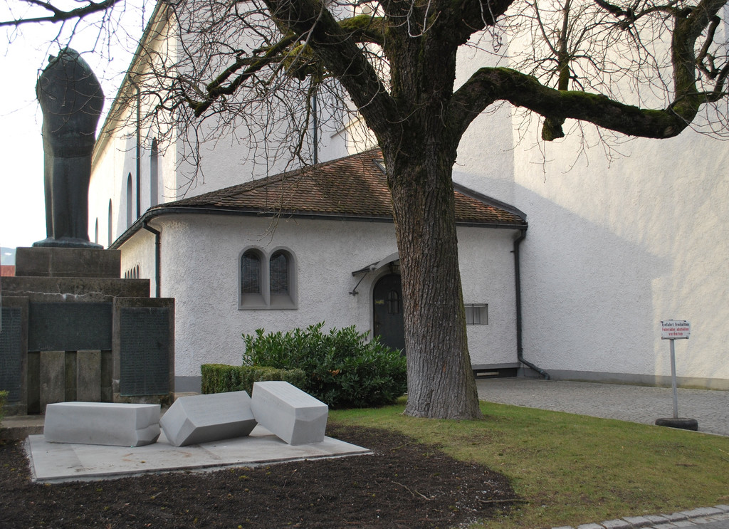 Denkmal NS-Opfer Lustenau 009-1.jpg