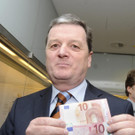 file6dk2smphfagur0uij10.jpg