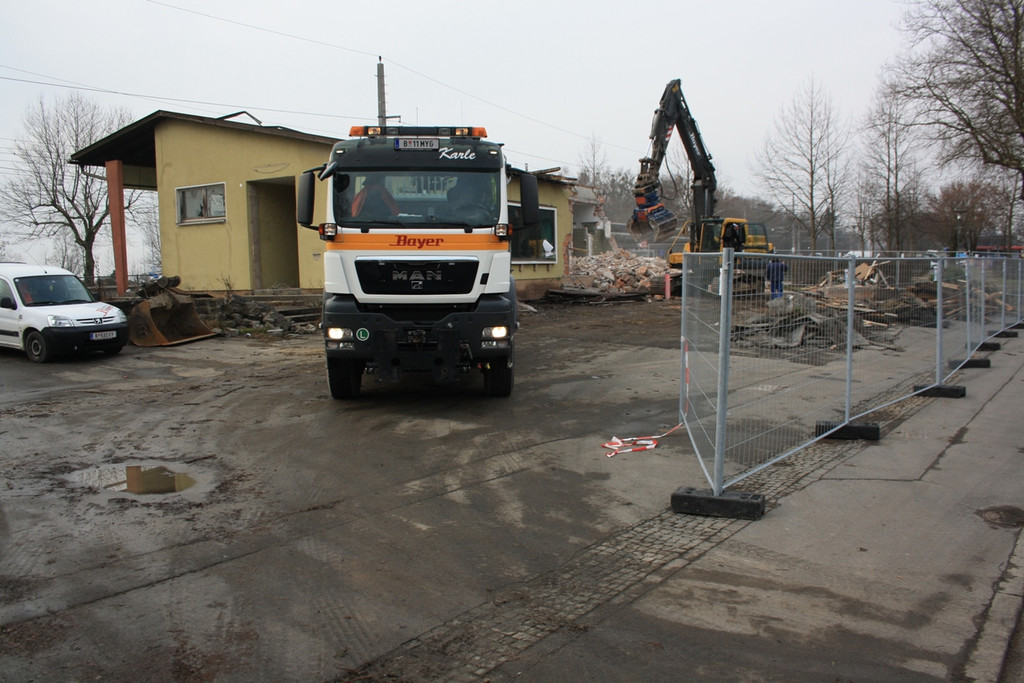Bahnhof ABBRUCH C 14-01-2014 _14_.jpg