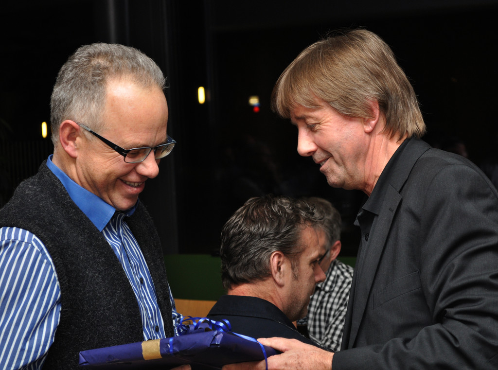 DSC_0376 Bgm Fritz Mayerhofer dankt Reinhard Kopf.jpg