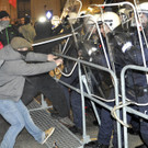 Ausschreitungen bei Demos gegen Akademikerball 2014