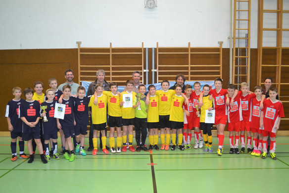 Sch__lerliga Halle Gruppe.jpg