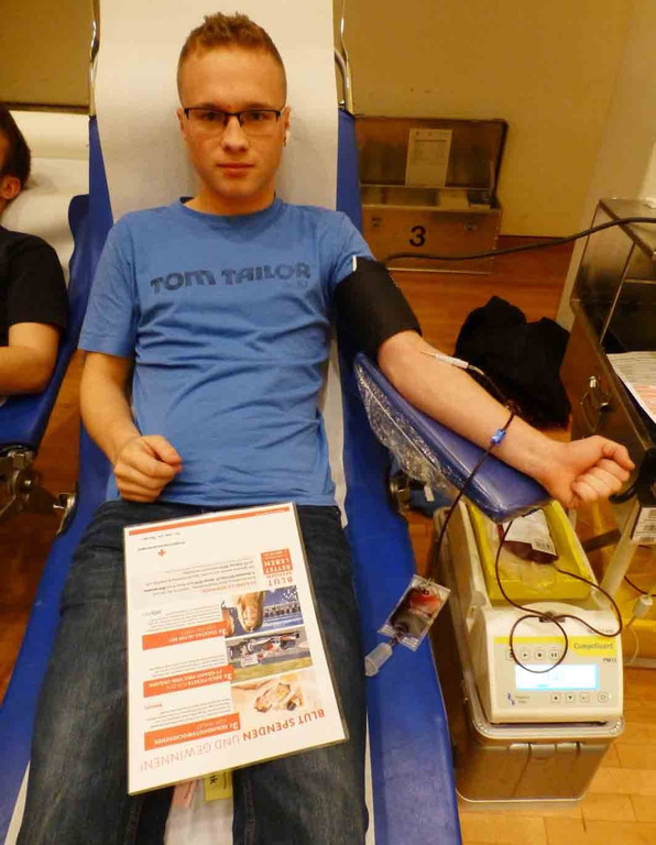 Blut10b.jpg