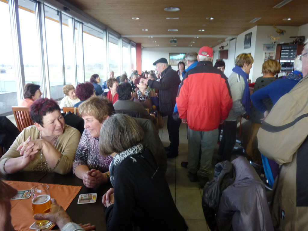 Flughafen-H8_bearbeitet-2.jpg