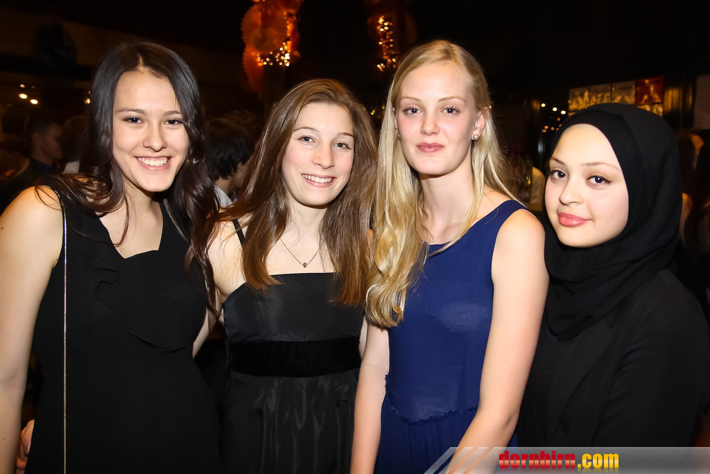 13456847.jpg