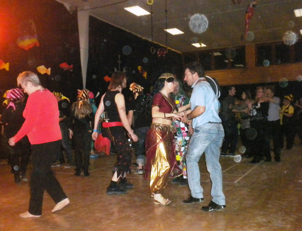 SCF Ball 14 044.JPG