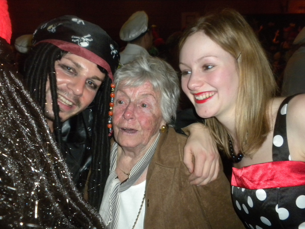 SCF Ball 14 024.JPG