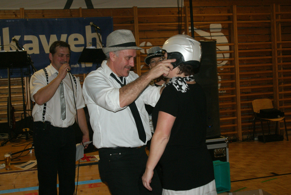 144.JPG
