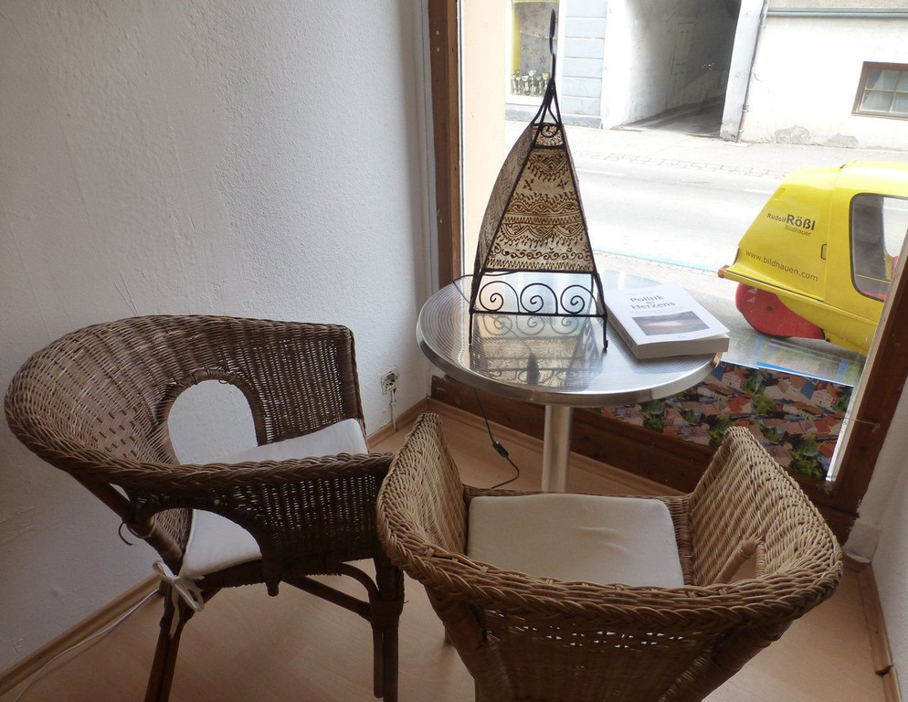 Cafe18Sitzecke.jpg