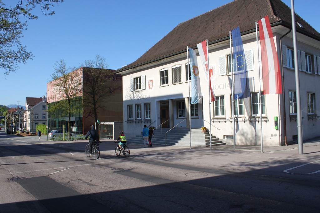 Gemeindeamt A mit Ortszentrum 2013 _1_.jpg