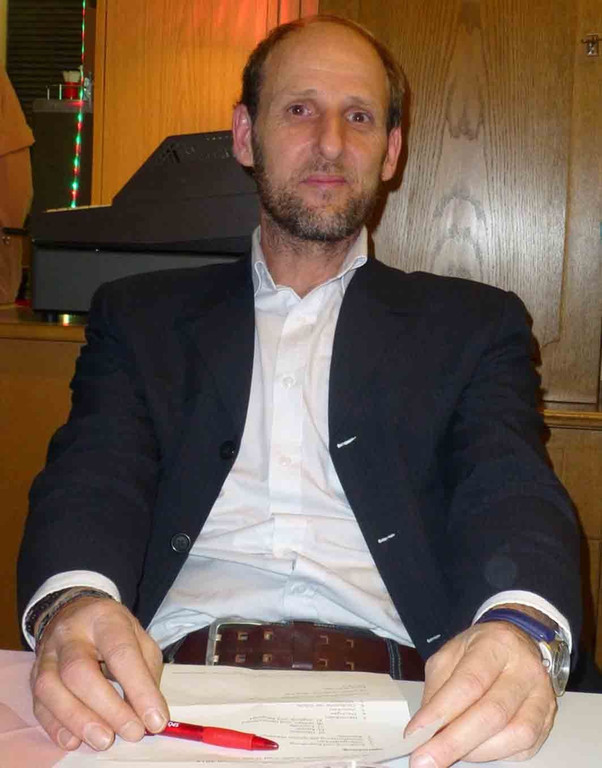 NF12aZ__hrer.jpg