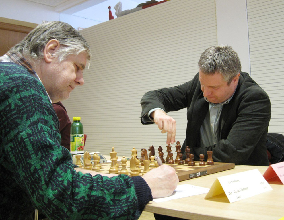 Schach-BL18Valery-Hresc.jpg
