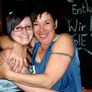 74 Cindy und Birgit hatten eine tolle Ballnacht.JPG