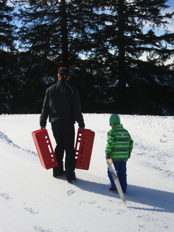 BK_Iglu bauen und rodeln Laterns 6.jpg