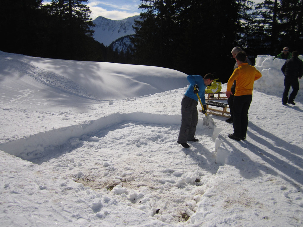 BK_Iglu bauen und rodeln Laterns 51.jpg