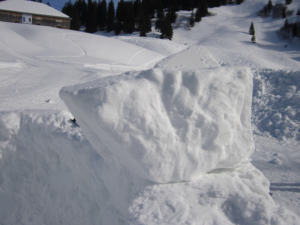 BK_Iglu bauen und rodeln Laterns 54.jpg