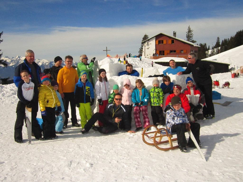 BK_Iglu bauen und rodeln Laterns 62.jpg