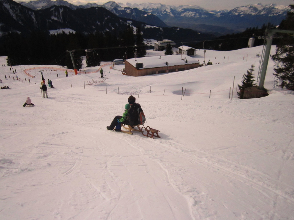 BK_Iglu bauen und rodeln Laterns 69.jpg