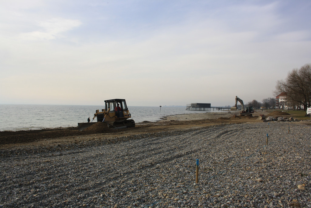 Uferarbeiten am See Materialausgleichung 2014 _17_.jpg