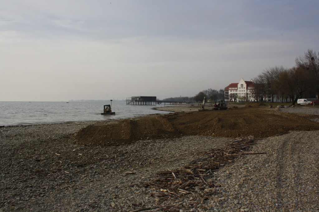 Uferarbeiten am See Materialausgleichung 2014 _25_.jpg
