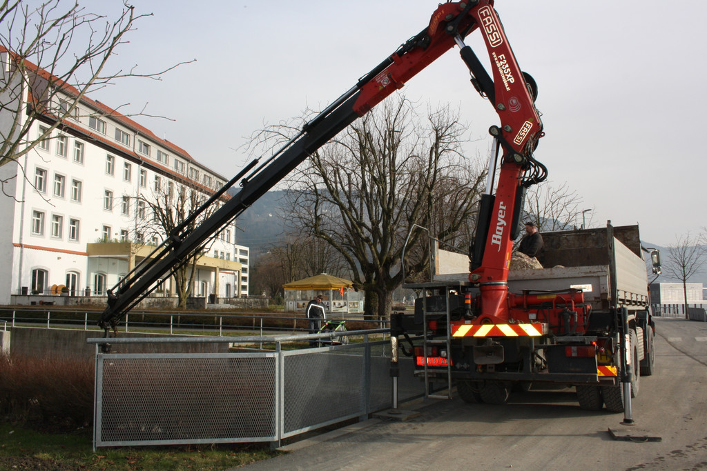 Uferarbeiten am See Materialausgleichung 2014 _7_.jpg